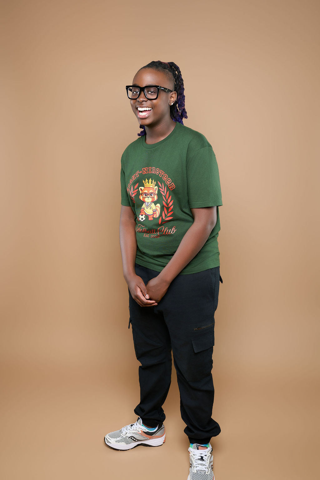 819 Clothing & Apparel